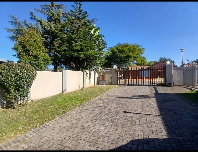 3 BEDROOM HOUSE FOR SALE IN NOORDWYK